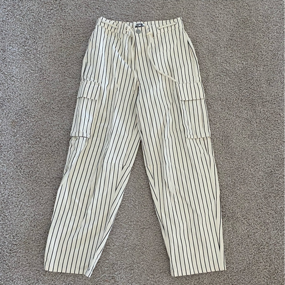 Women's Mid-Rise Barrel Leg Jeans - Future Collect Black Striped